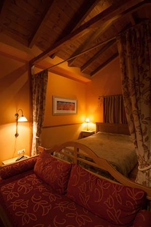 Amadryades Boutique Hotel Alatópetra Szoba fotó
