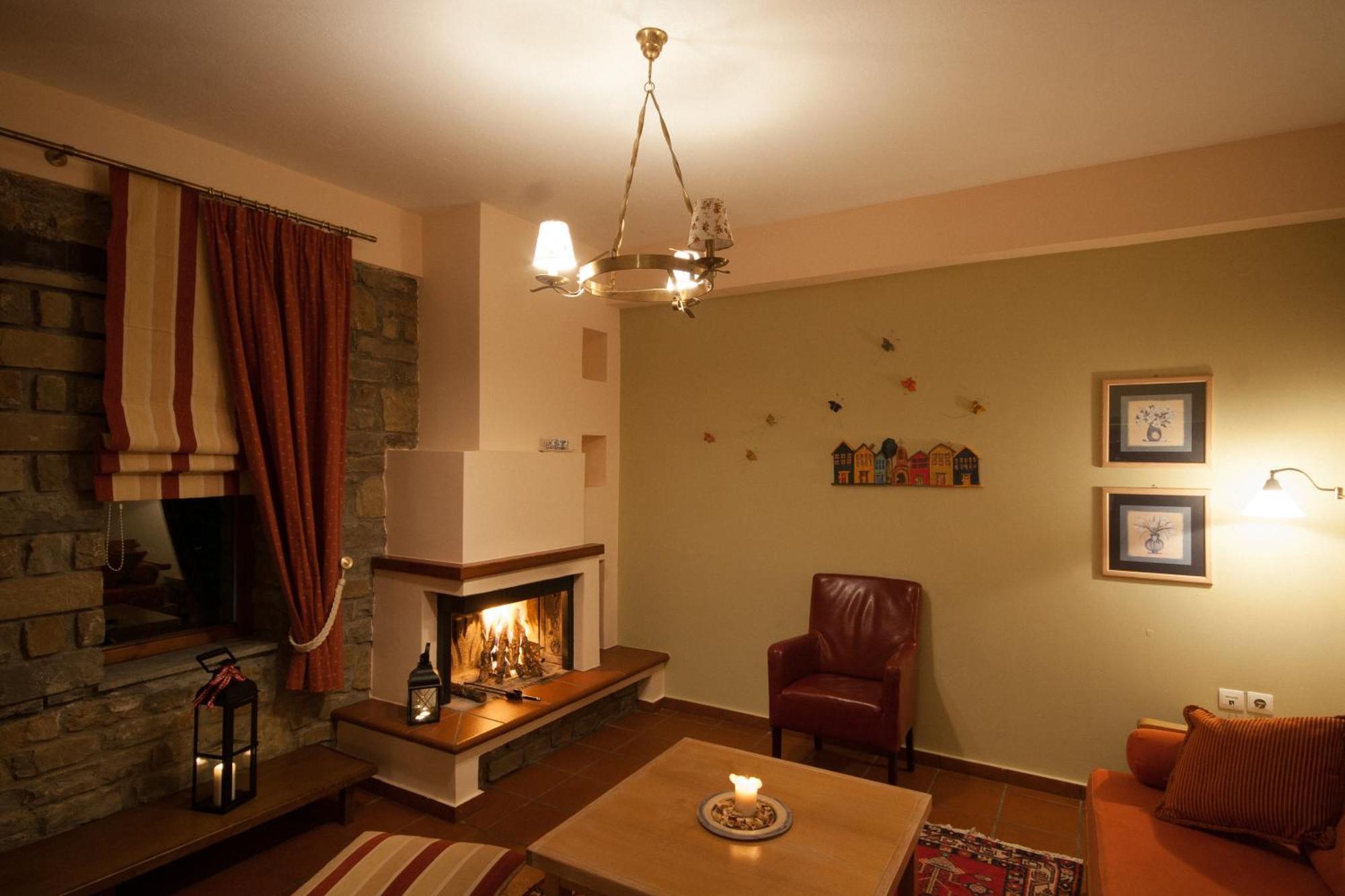 Amadryades Boutique Hotel Alatópetra Szoba fotó